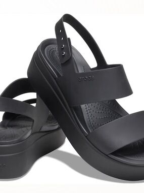CROCS Women’s Black Platform Sandal - Elevated Casual